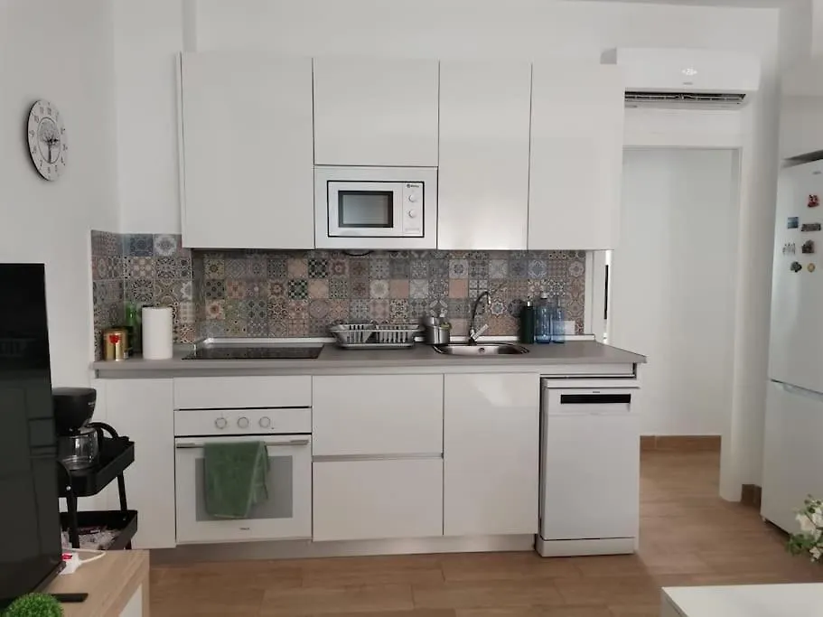 Rockside Residences Suites La Linea A8 location